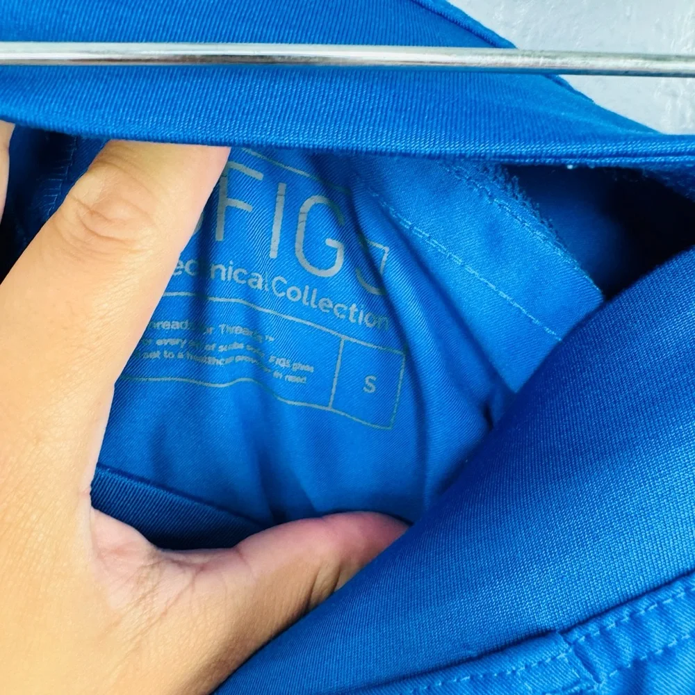 Figs Men’s Axim Royal Blue Cargo Scrub Pants